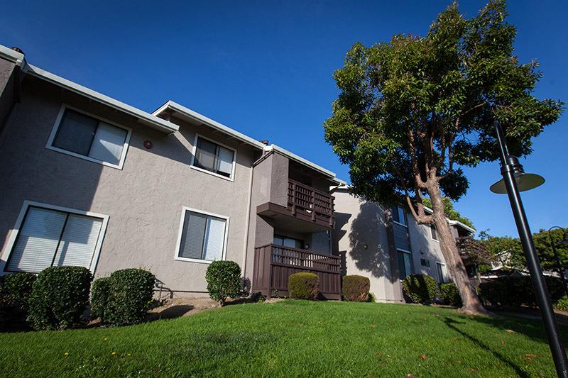 Laurel Grove Apartments, 425 West Laurel Drive, Salinas