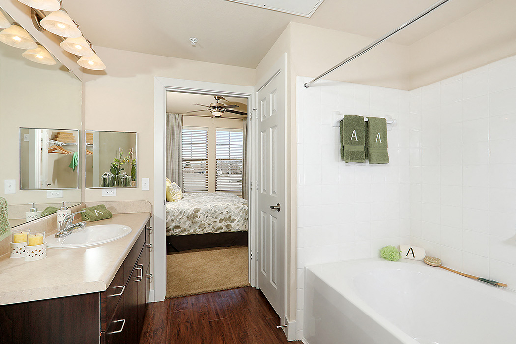 Wheat Ridge, CO Arvada Station bathroom