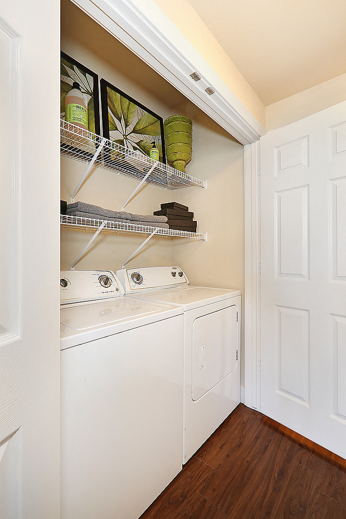 Wheat Ridge, CO Arvada Station laundry room
