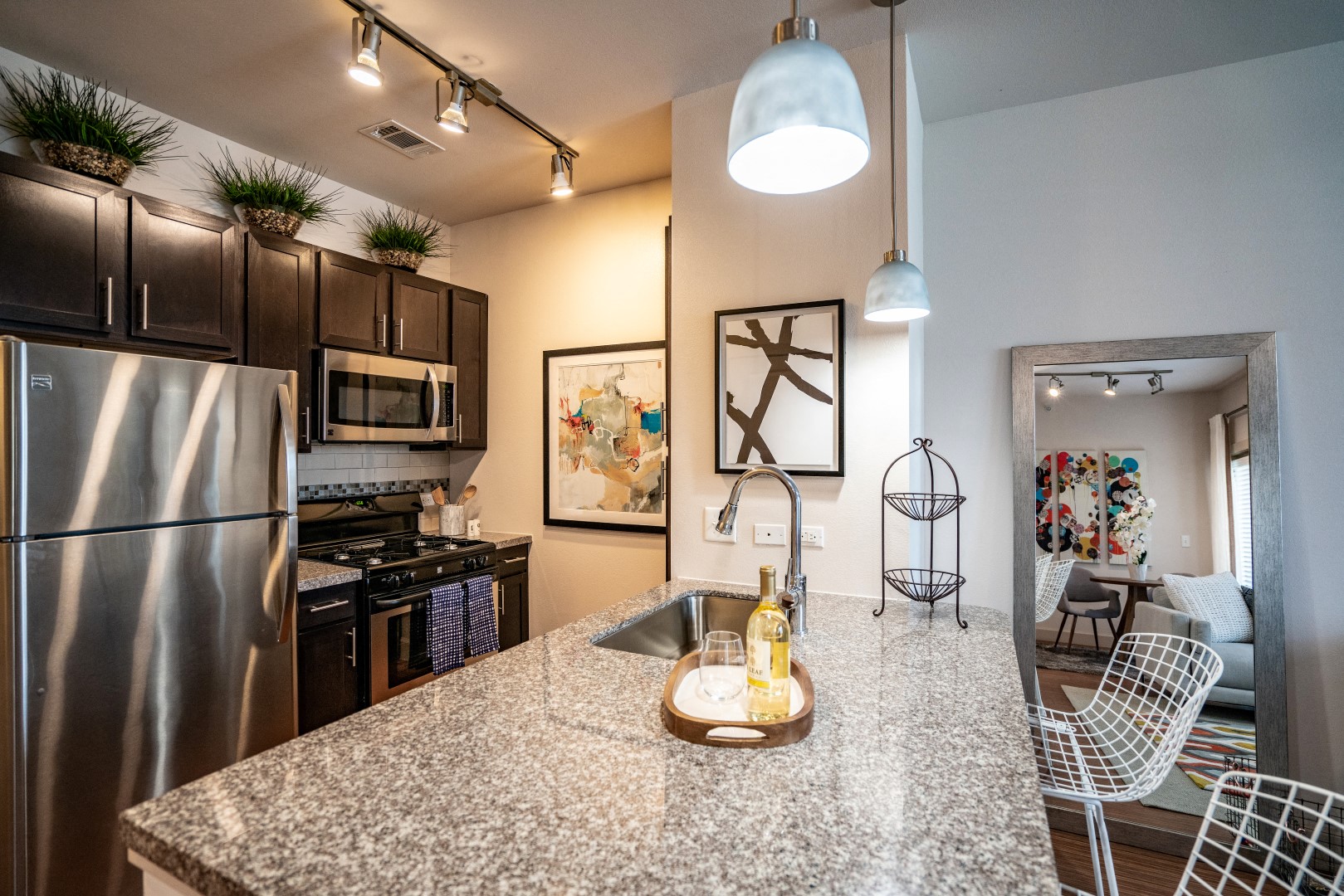 South Austin Apartments James On South First