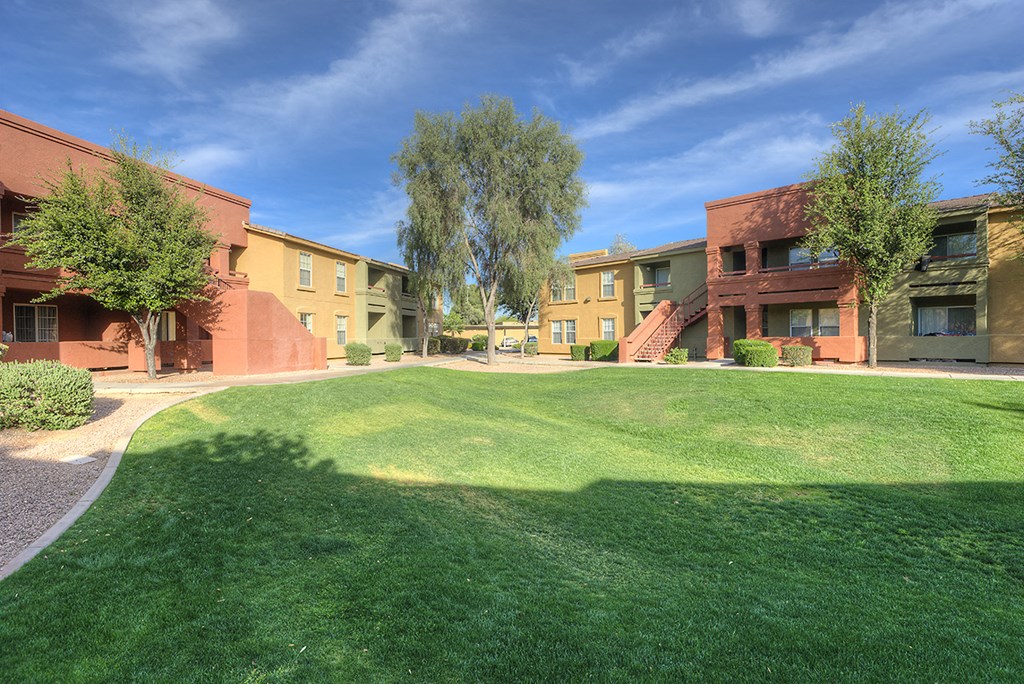 our apartments have a spacious yard and a green lawn