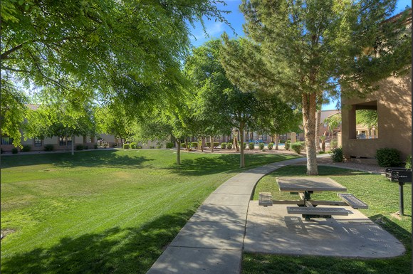 San Remo Apartments 5755 N 59th Ave Glendale Az Rentcafé Glendale Photo Gallery 2