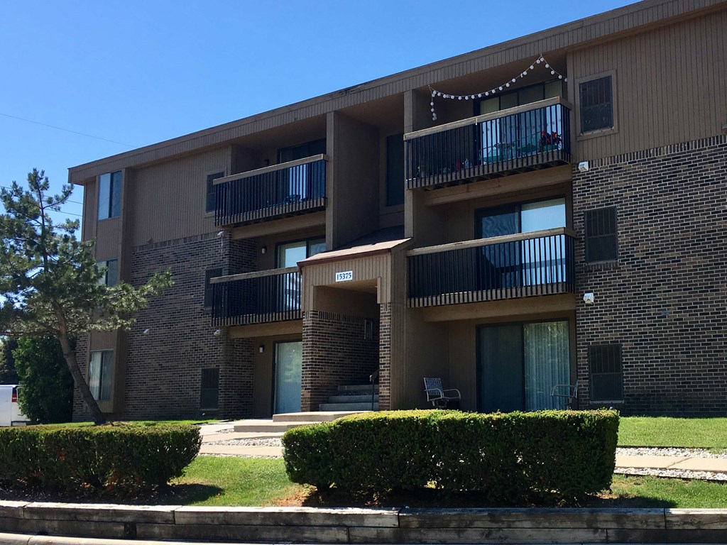 the building where the apartment is located