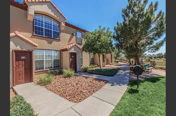 Casas De Soledad Apartments 3901 Sonoma Springs Ave Las Cruces Nm Rentcafe