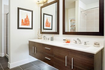 Bell Steiner Ranch_Bath - Photo Gallery 2