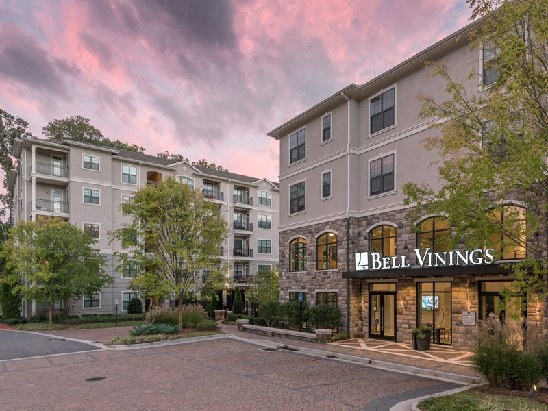 Bell Vinings Apartments, 3151 Stillhouse Creek Drive, Atlanta, GA