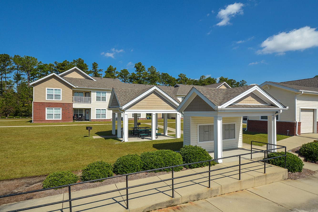 Egret Pointe Apartments, 1005 Egret Nest Circle, Winnabow, NC - RENTCafé