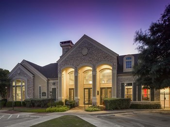 2819 S WW White Rd 1-3 Beds Apartment, Affordable for Rent - Photo Gallery 2