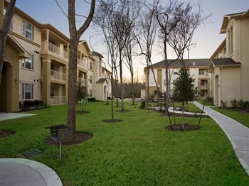 17217 Hafer Rd 1-4 Beds Apartment, Affordable for Rent - Photo Gallery 3