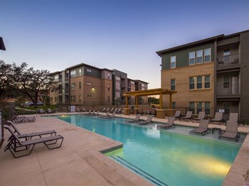 3203 N Loop 1604 E 1-4 Beds Apartment, Affordable for Rent - Photo Gallery 3