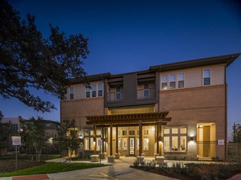 3203 N Loop 1604 E 1-4 Beds Apartment, Affordable for Rent - Photo Gallery 6