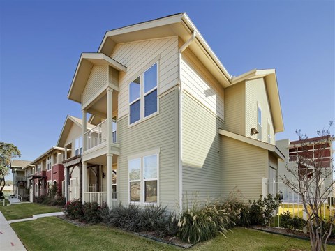 2901 Race Street 1-3 Beds Apartment for Rent