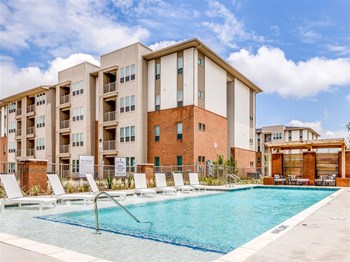 9415 Bruton Road 1-3 Beds Apartment, Affordable for Rent - Photo Gallery 2