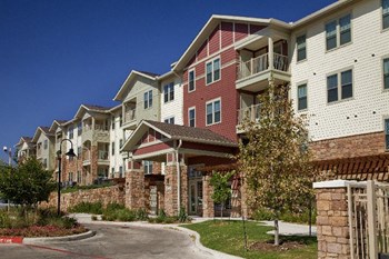 1955 Bandera Rd 1-2 Beds Apartment for Rent - Photo Gallery 3