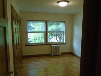 476 Brimhall St. 1 Bed Apartment for Rent - Photo Gallery 4