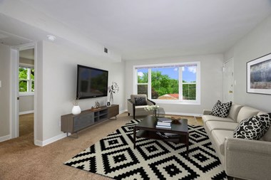 805 S Florida St 2 Beds Apartment for Rent - Photo Gallery 1