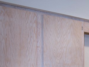 2400 E. Cliffs Blvd 1-2 Beds Apartment for Rent - Photo Gallery 3