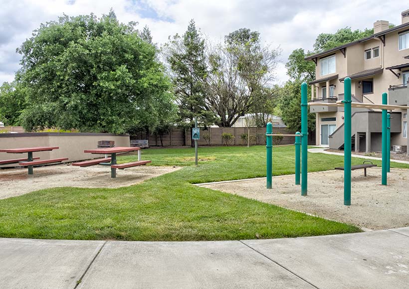 Park and Picnic area at Octave Apartments