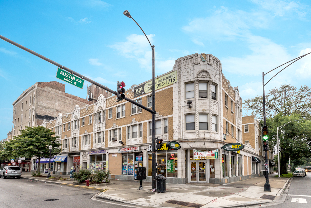 Austin Apartments for rent in Chicago | 5957 W Madison