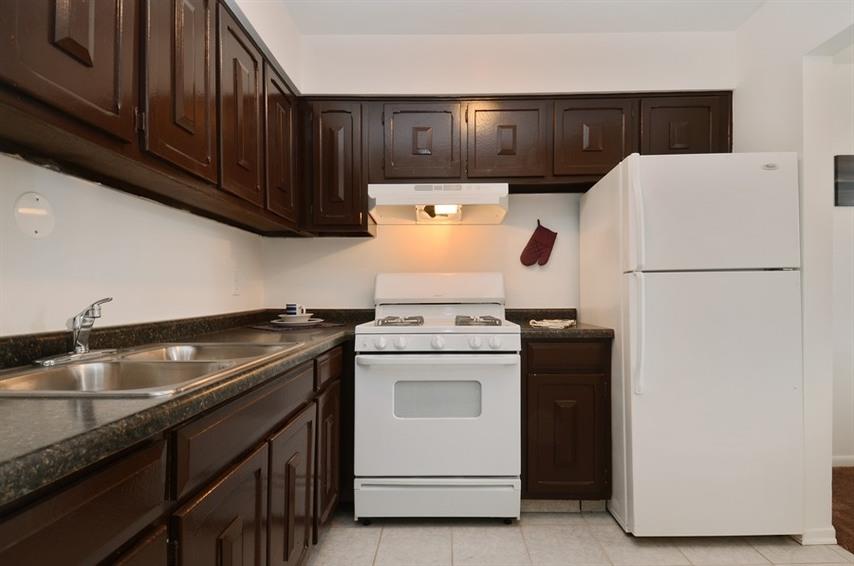 Pangea Cedars Apartments Indianapolis Kitchen