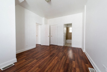 7241 S Phillips Ave Apartments Chicago Bedroom