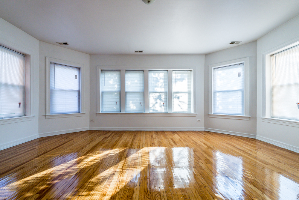 Chicago Lawn Apartments for rent | 6230 S Artesian Ave Living Room