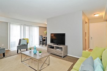 Pangea Groves Apartments for rent in Indianapolis Living Room - Photo Gallery 12