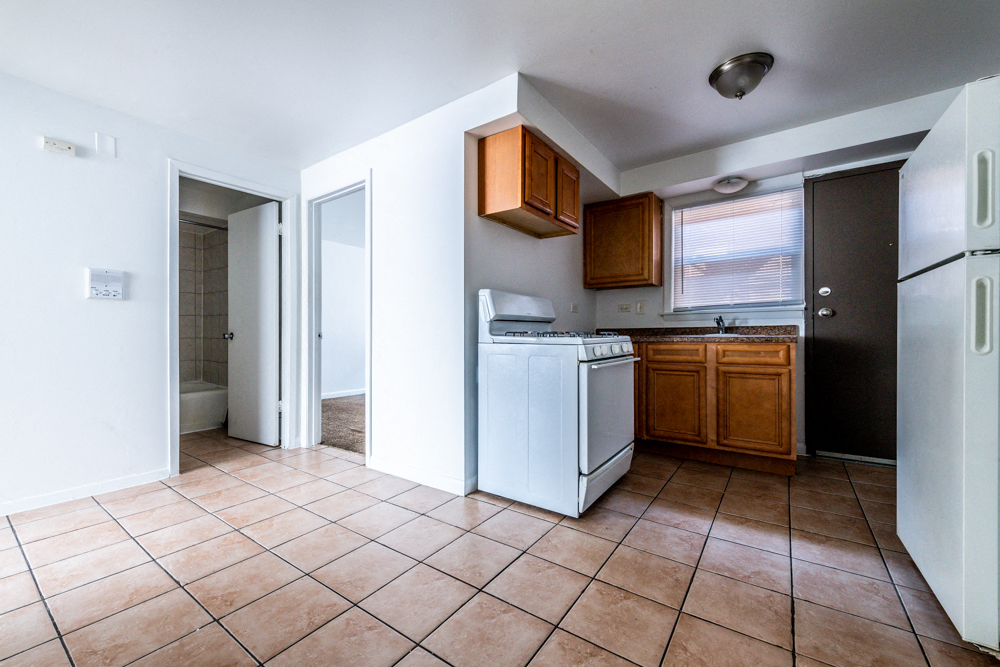 Eat-in Kitchen Pangea Riverdale Apartments