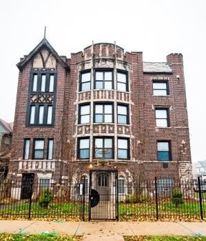 1015 S Western Ave #2, Chicago, IL 60612 2 Bedroom Apartment for