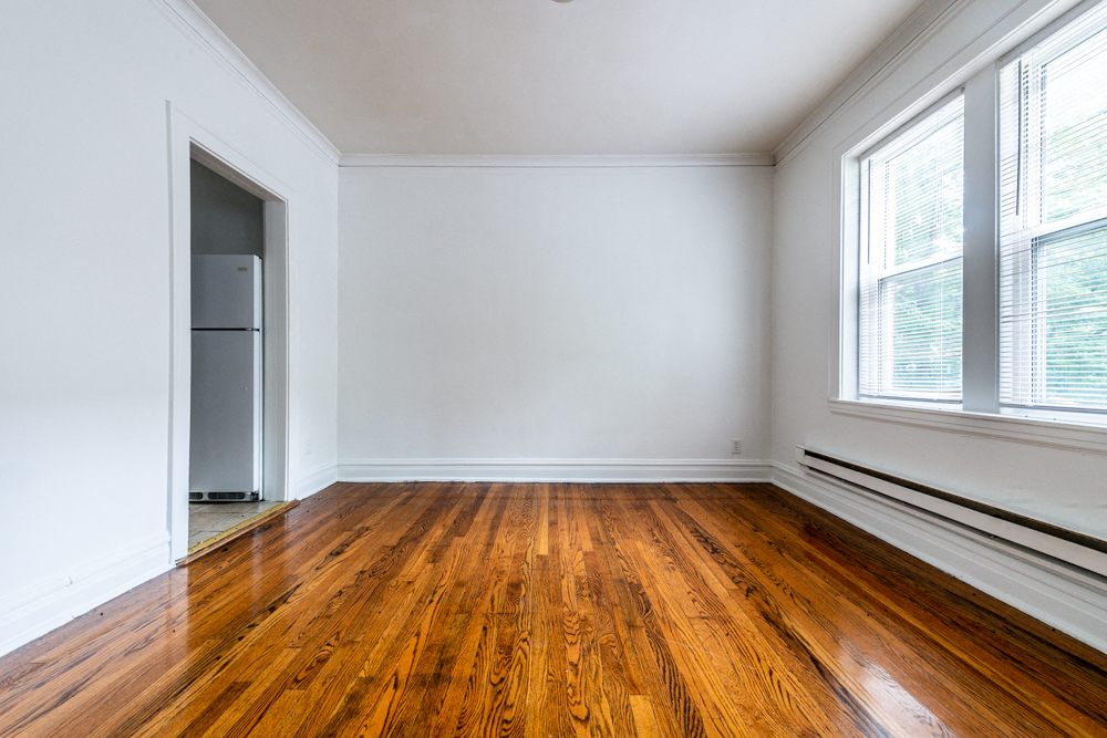 Dining Room 7756 S Marshfield Ave Apartments Chicago