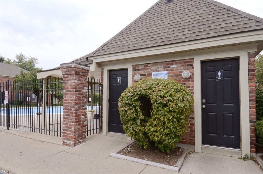 Pangea Riverside Apartments Indianapolis Pool