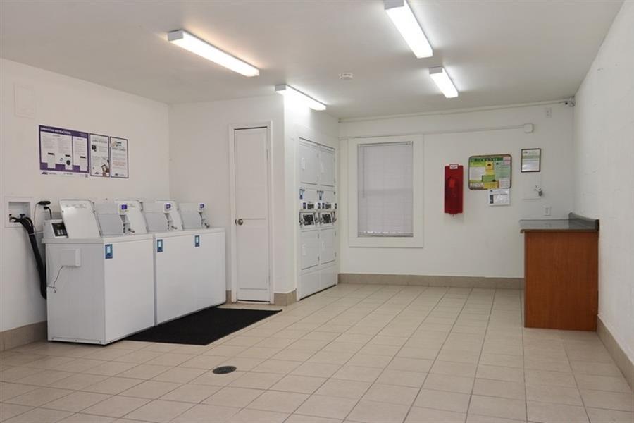 Pangea Riverside Apartments Indianapolis Laundry Room