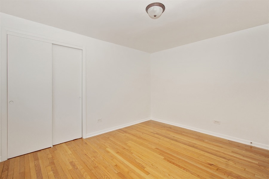 8806 S Cottage Grove Ave Apartments In Chicago Il Pangea Real