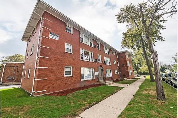 14101 S Atlantic Ave Apartments In Riverdale Il Pangea Real Estate