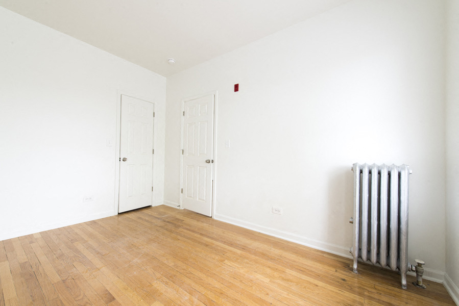 1010 S 2nd Ave Apartments Chicago Bedroom