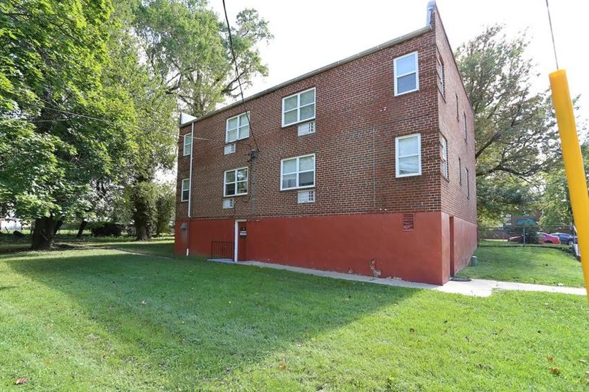 3909 Dolfield Ave Apartments Baltimore Exterior - Photo Gallery 1