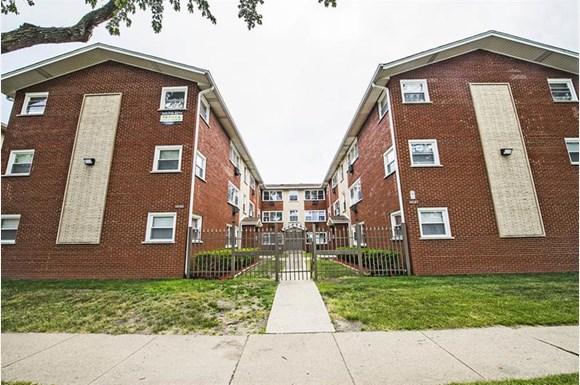 14123 S Tracy Ave Apartments In Riverdale Il Pangea Real Estate