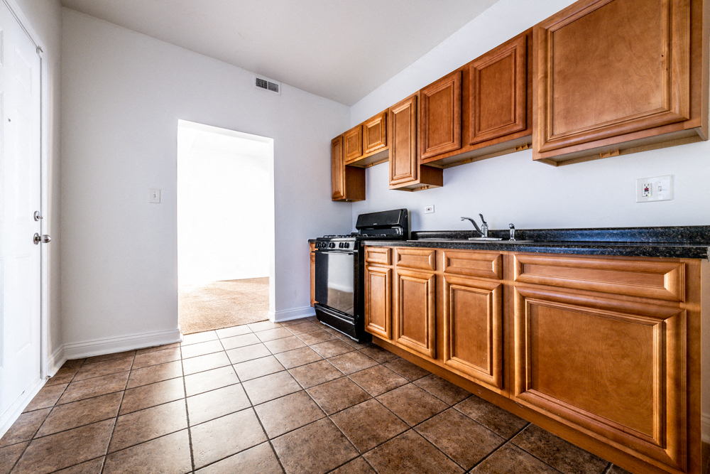 Kitchen 1236 S Lawndale Ave Apartments in Chicago