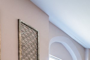 Washington Plaza Apartments in Austin | 5501 W Washington | Lobby Washington Plaza Apartments in Austin | 5501 W Washington | Lobby - Photo Gallery