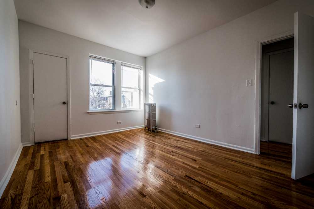 1501 E 68th St Apartments Chicago Bedroom