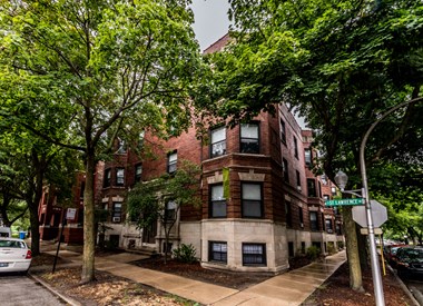 Hyde Park Apartments for rent in Chicago | 5032 S St Lawrence Ave