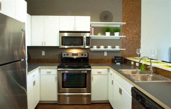 38 Commerce SW 1-2 Beds Apartment for Rent - Photo Gallery