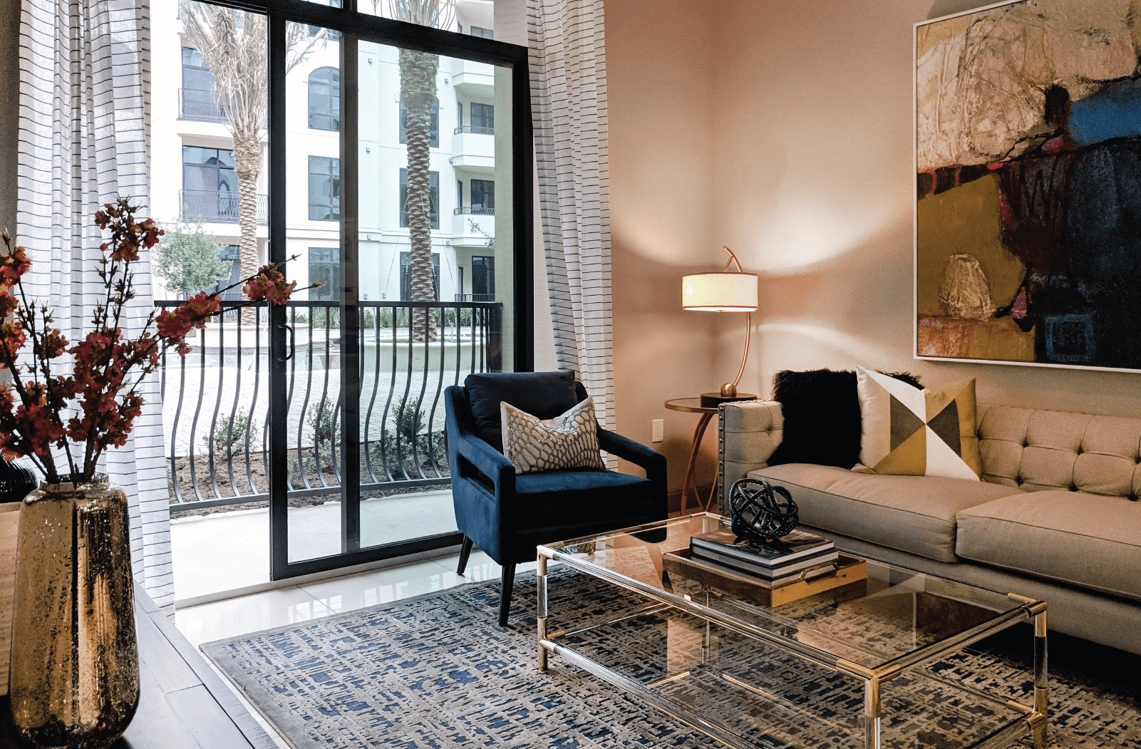 Le Palais Apartments 1916 West Gray Street Houston Tx Rentcafe