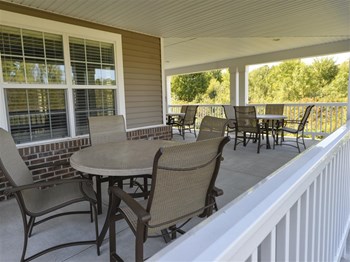 5231 & 5221 Sunnybrook Road 1-2 Beds Apartment, Affordable for Rent - Photo Gallery 5