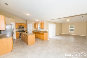 13190 Drysdale St 3 Beds House for Rent - Photo Gallery 5