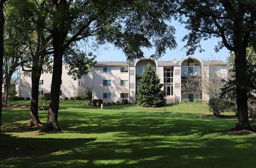 Wynnewood Park Apartments, 855 North Park Road, Wyomissing, PA RentCafe