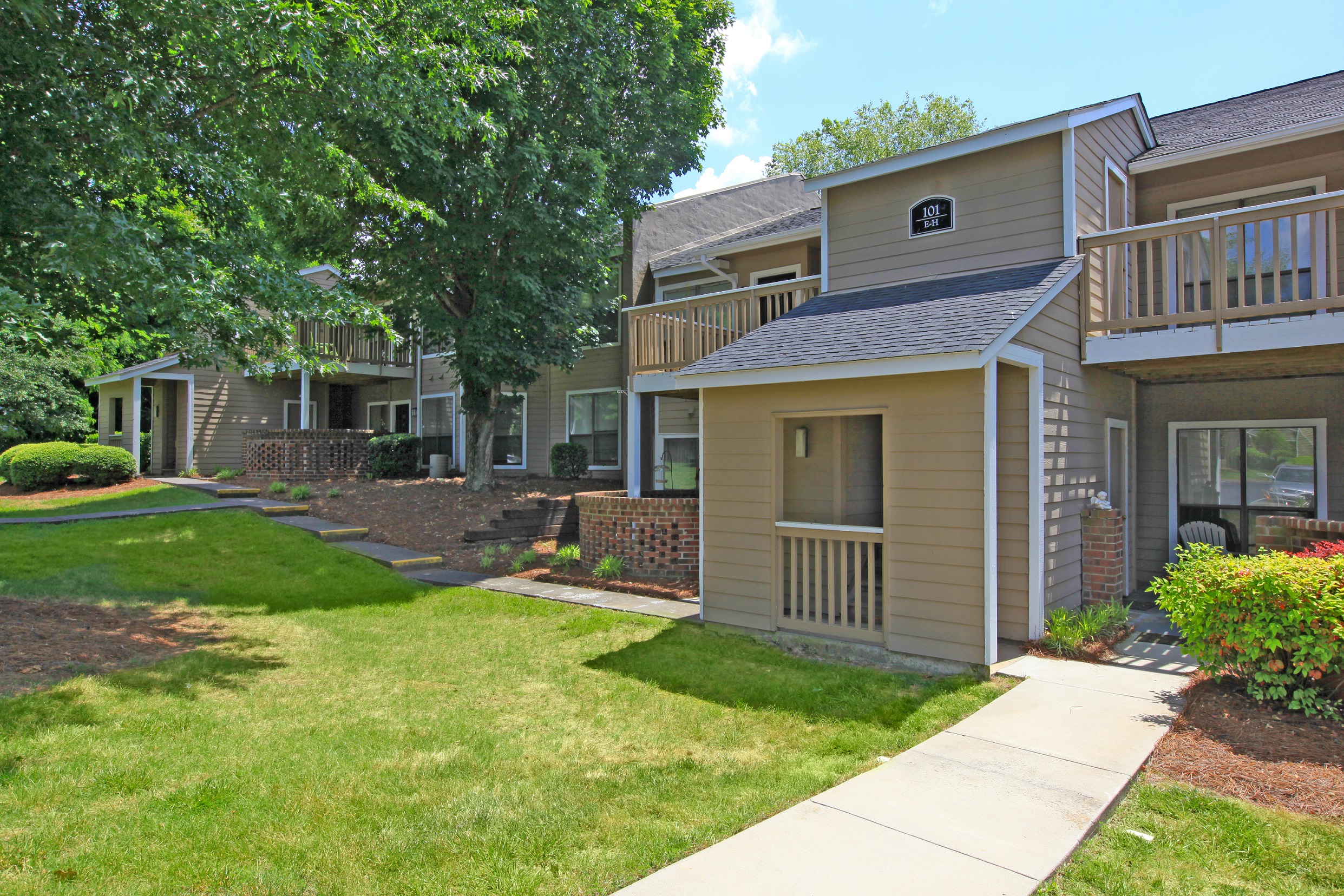 Sedgefield Apartments