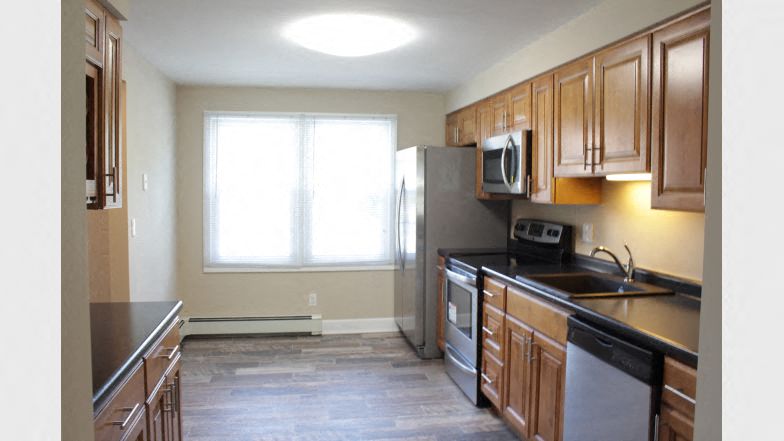 Arbor Park I Apartments is a similar property to Summitwood Sept 10th located in Meriden