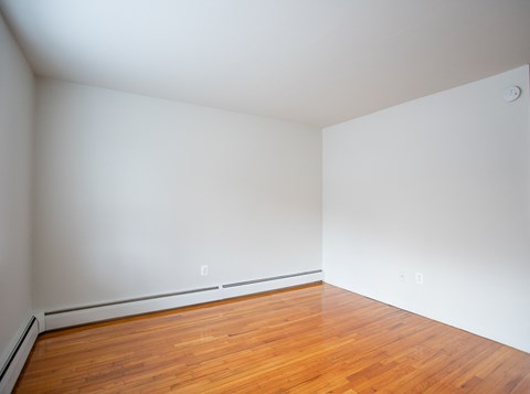 Crestwood Park II Apartments