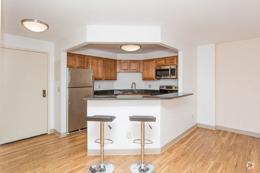 Pleasant Plaza Apartments, 36 Dartmouth Street, Malden, MA RentCafe